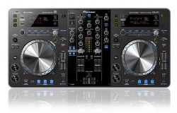 Pioneer XDJ-R1