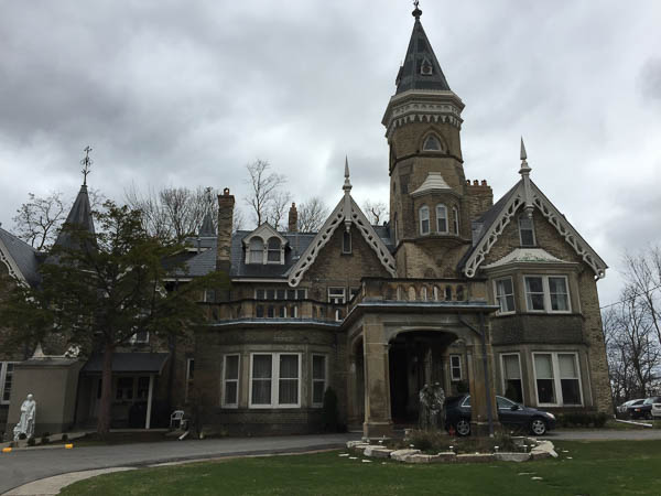 De La Salle Oaklands Heritage House