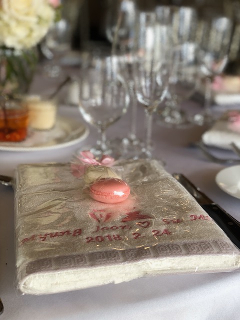 Table place setting for wedding